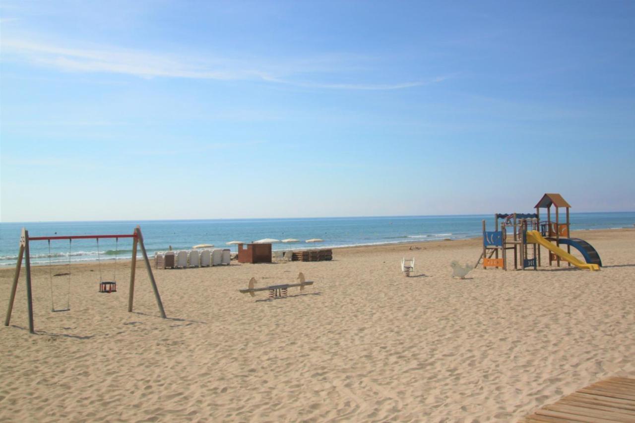 Apartamento Con Magnifica Terraza En El Campello C105 Alicante Luaran gambar
