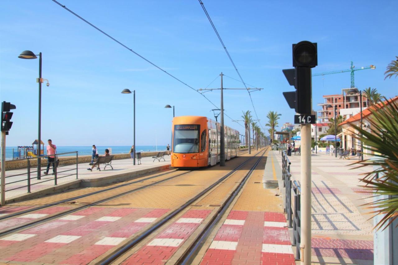 Apartamento Con Magnifica Terraza En El Campello C105 Alicante Luaran gambar